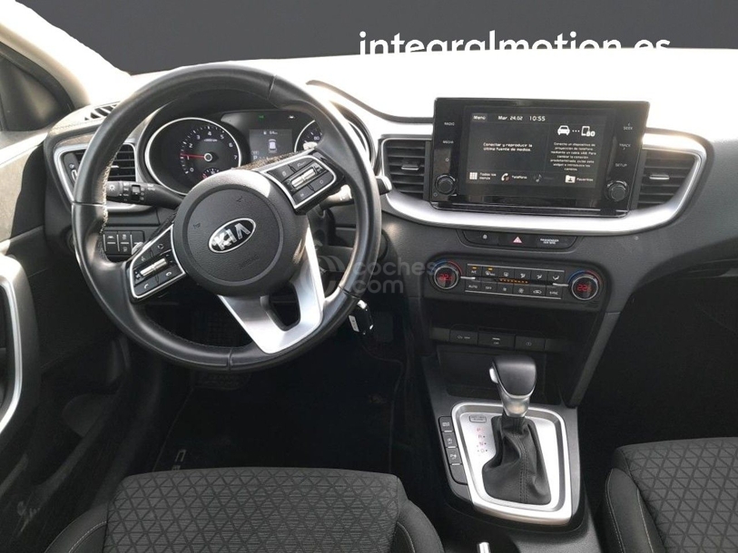 Foto del KIA Ceed 1.0 MHEV Drive DCT 120