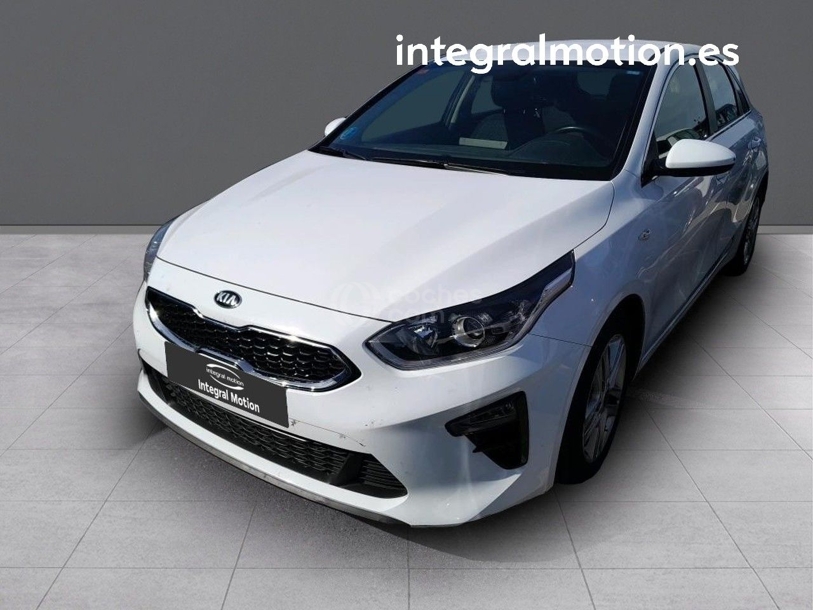 Foto del KIA Ceed 1.0 MHEV Drive DCT 120