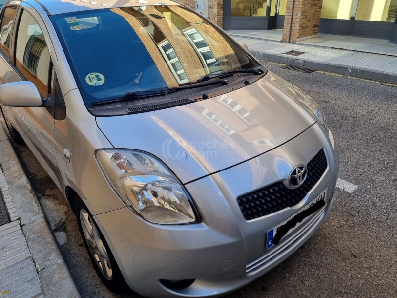 Foto del TOYOTA Yaris 1.4D-4D Sol