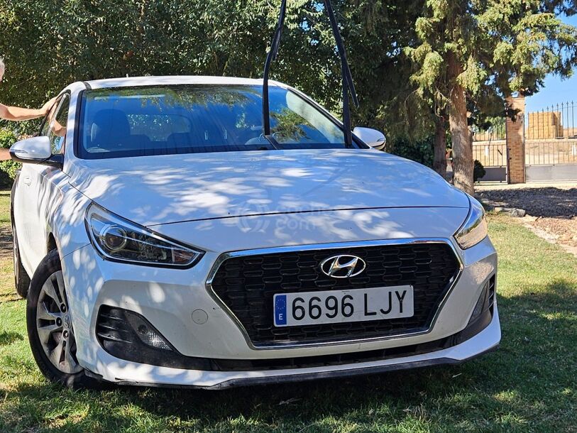 Foto del HYUNDAI i30 1.4 MPI Essence 100