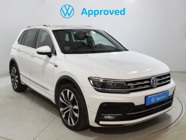 VOLKSWAGEN Tiguan (Sport 2.0 TDI 4Motion 176 kW (240 CV) DSG) en León