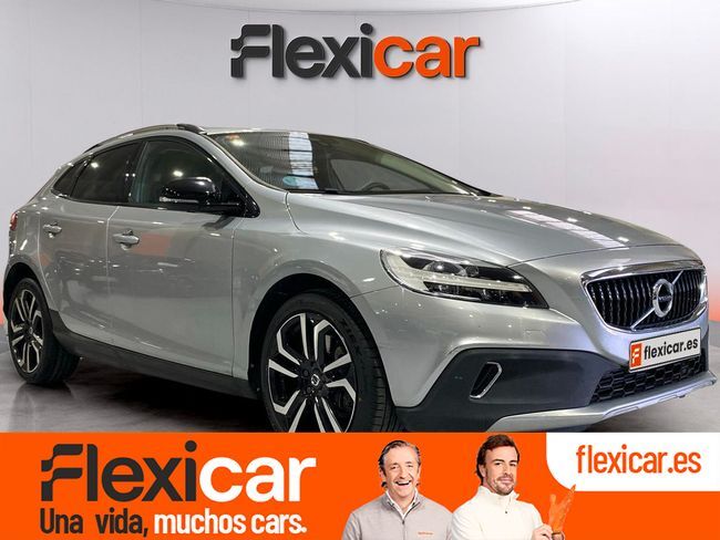 VOLVO V40 (1.5 T3 Inscription Auto) en Madrid