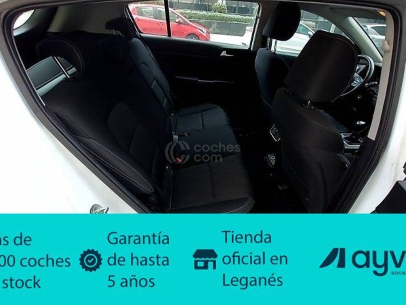 Foto del KIA Sportage 1.6 MHEV Business 4x4 136