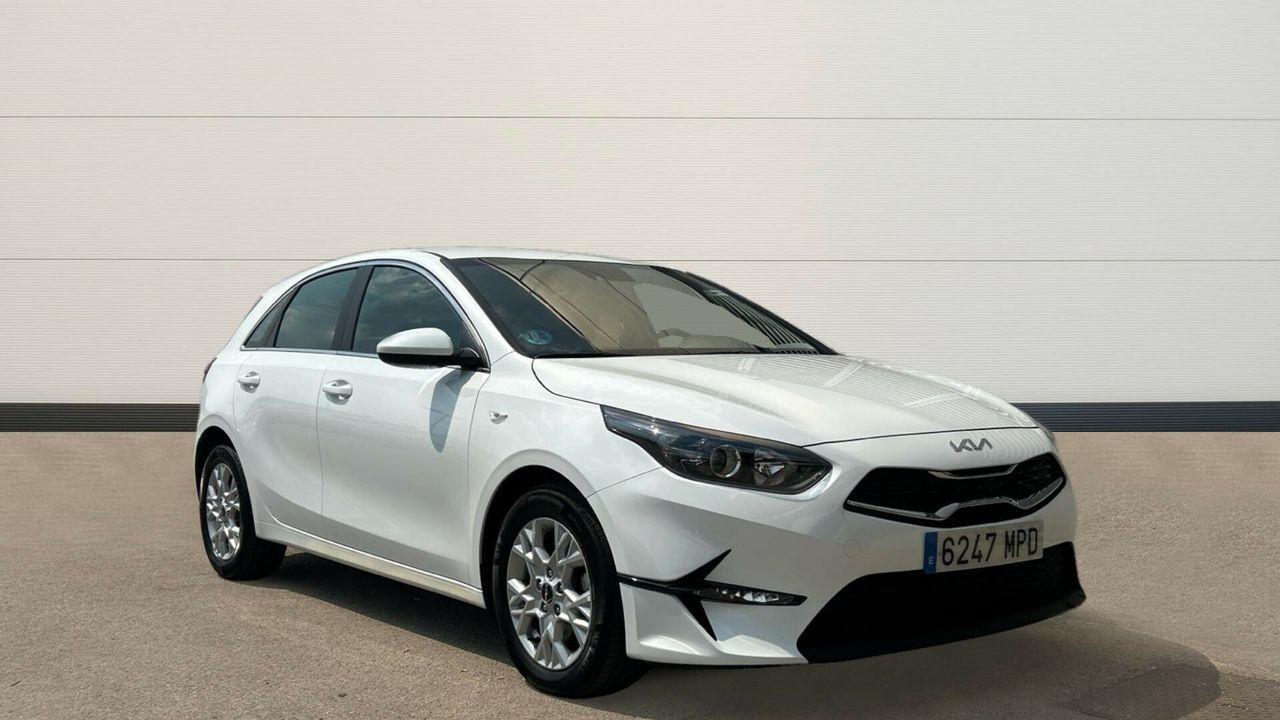 KIA Ceed (1.0 MHEV 88KW DRIVE DCT 120 5P) en Madrid