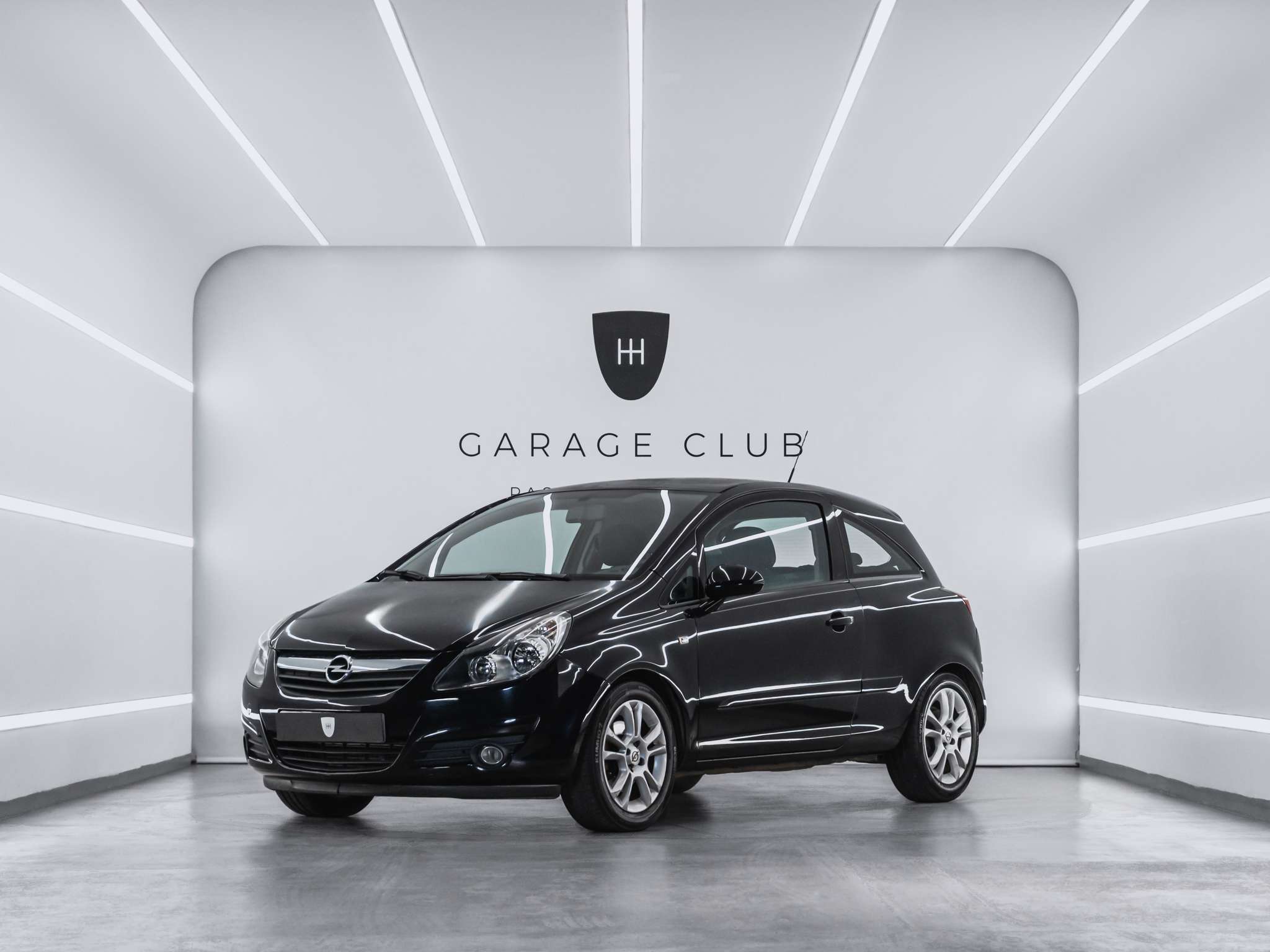 OPEL Corsa (Corsa D 1.3 CDTi Enjoy) en Barcelona