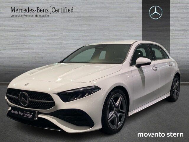 MERCEDES Clase A (200 120 kW (163 CV)) en Barcelona