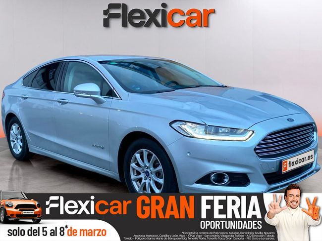 Foto del FORD Mondeo Sedán 2.0 HEV Titanium