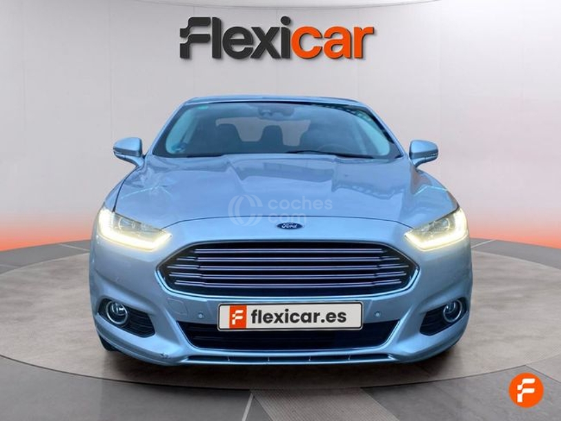 Foto del FORD Mondeo Sedán 2.0 HEV Titanium
