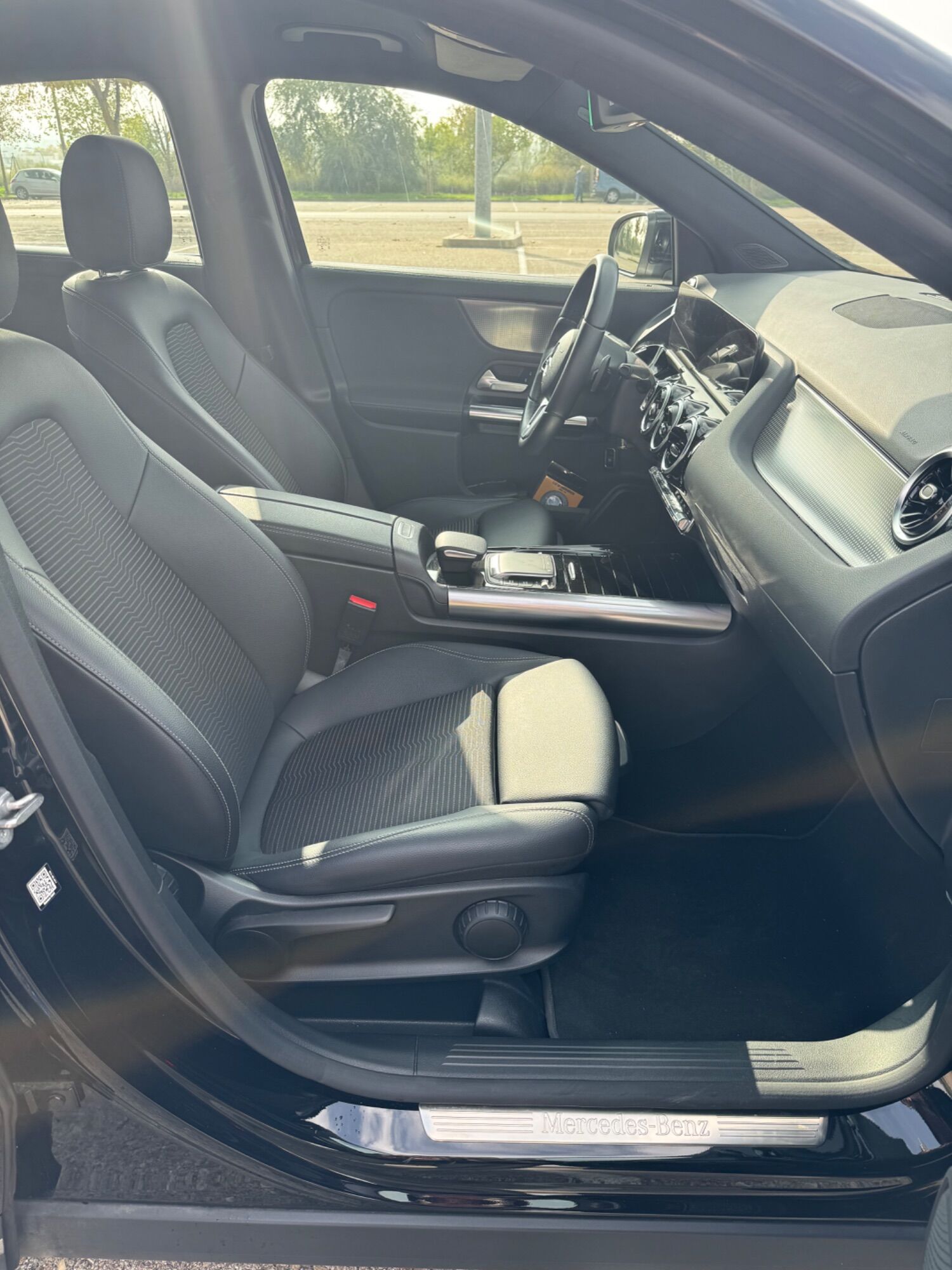 Foto del MERCEDES Clase GLA GLA 200d 8G-DCT