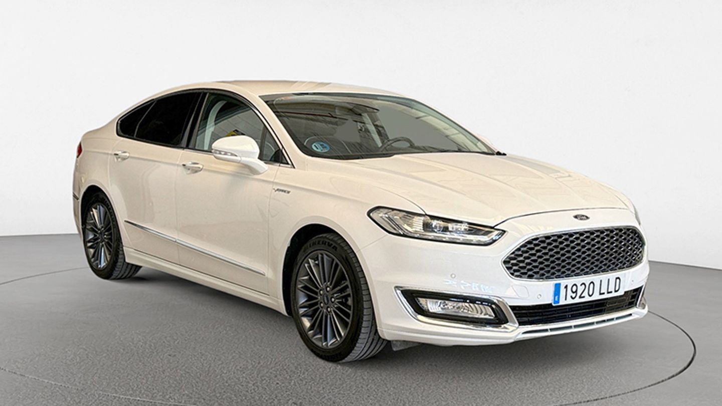Foto del FORD Mondeo Vignale  Sedán 2.0 HEV