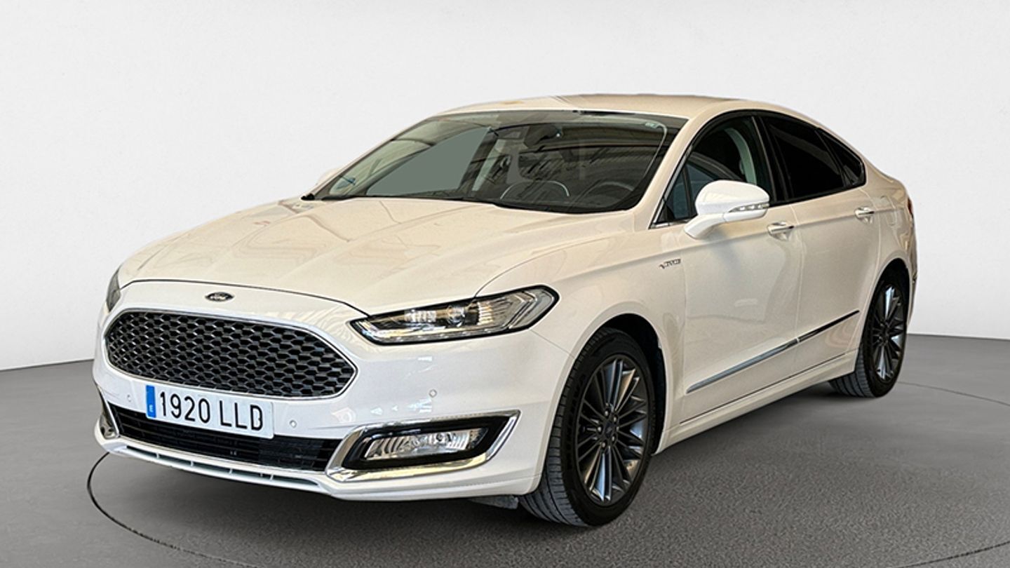 Foto del FORD Mondeo Vignale  Sedán 2.0 HEV