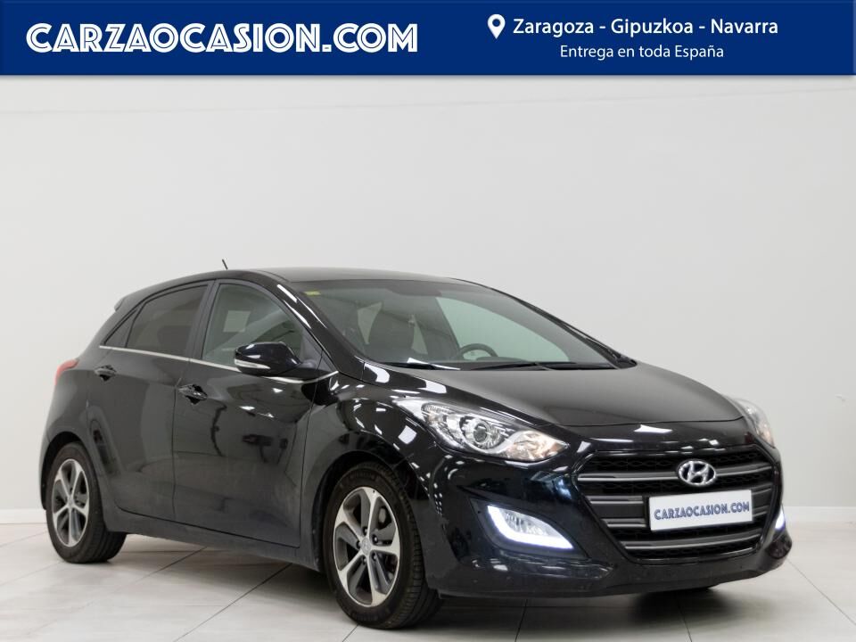 HYUNDAI i30 (1.4 MPI BlueDrive Essence) en Zaragoza