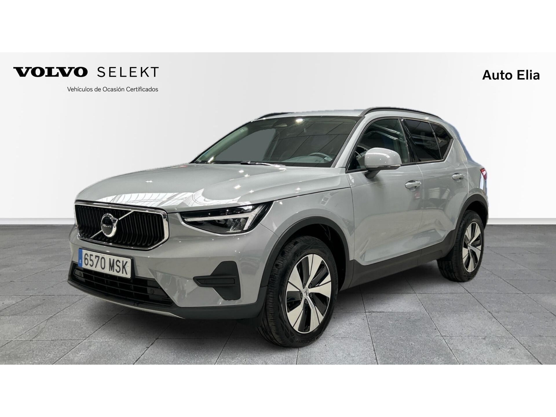 VOLVO XC40 (B3 G Essential Auto 120 kW (163 CV)) en Madrid