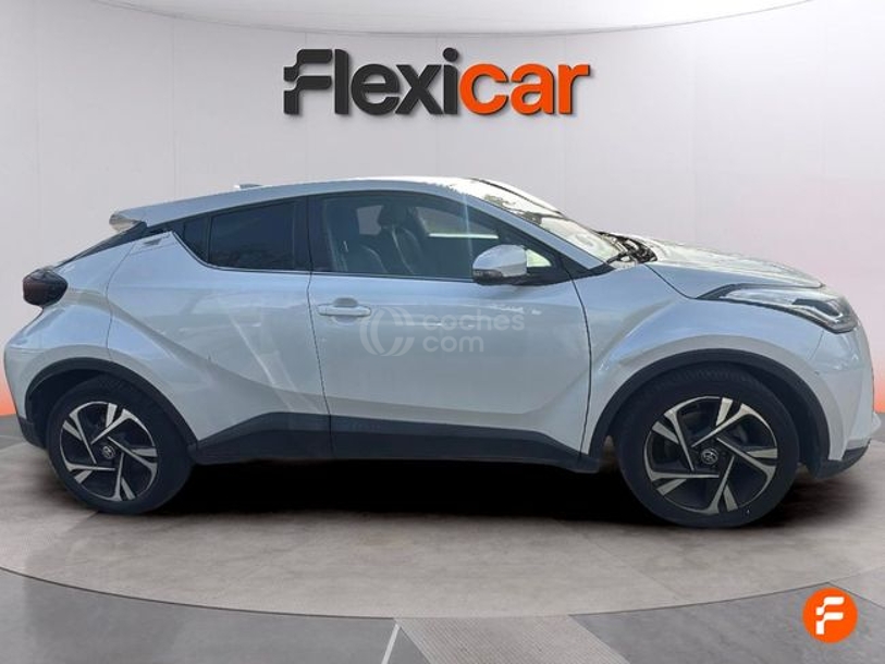 Foto del TOYOTA C-HR 180H Advance