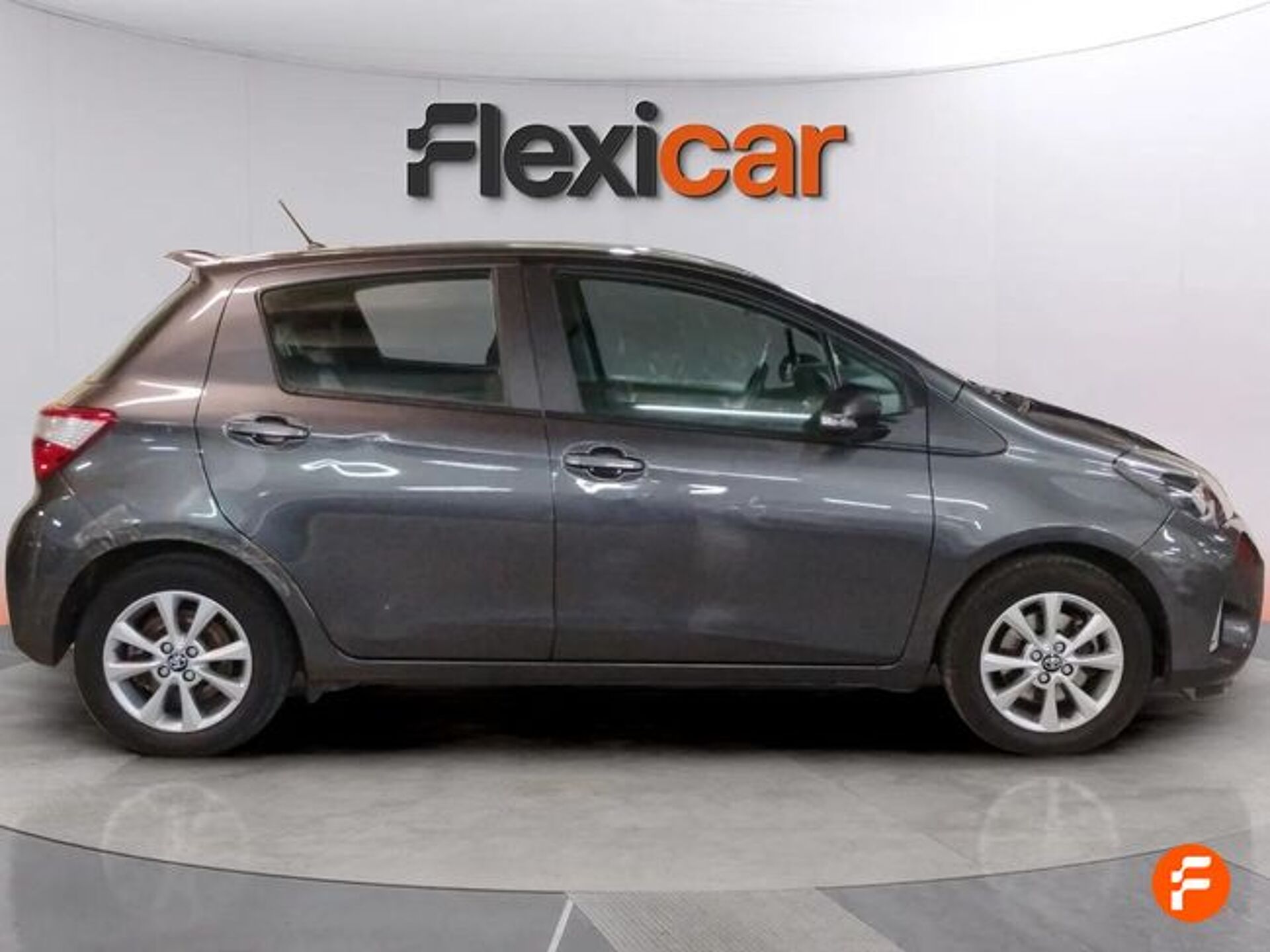 Imagen 3 de TOYOTA Yaris