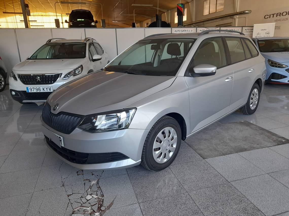 SKODA Fabia (Combi 1.2 TSI 66KW (90cv) Active) en Alicante