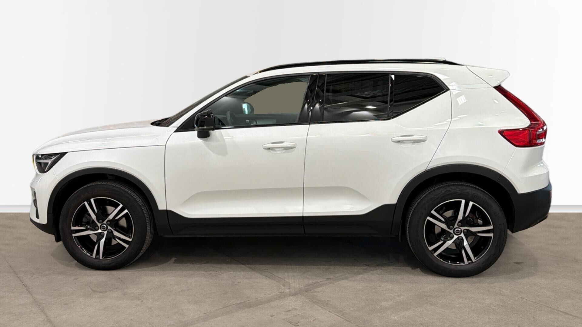 Foto del VOLVO XC40 B3 Plus Aut.