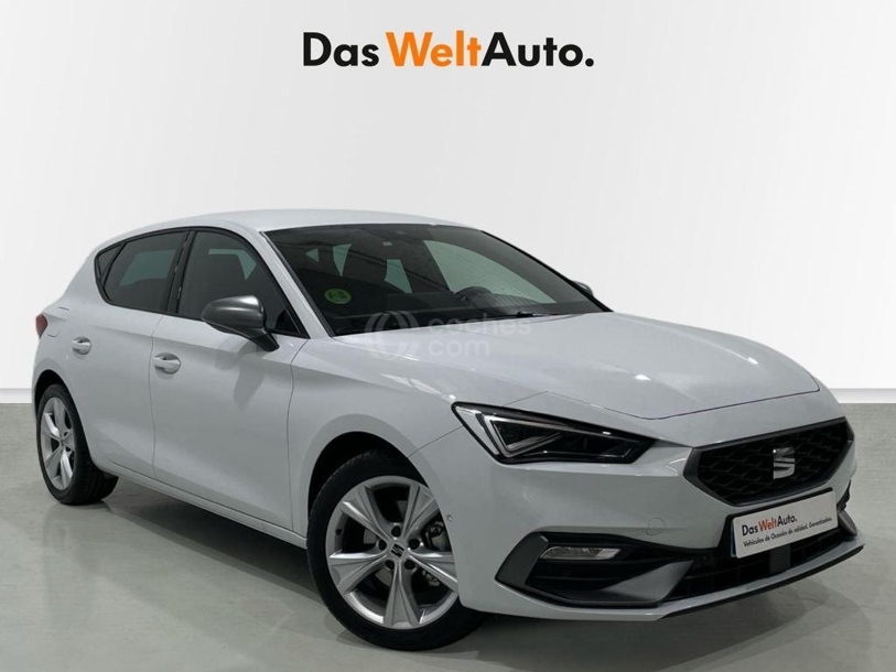 Foto del SEAT León 1.5 TSI S&S FR 25º Aniversario 115
