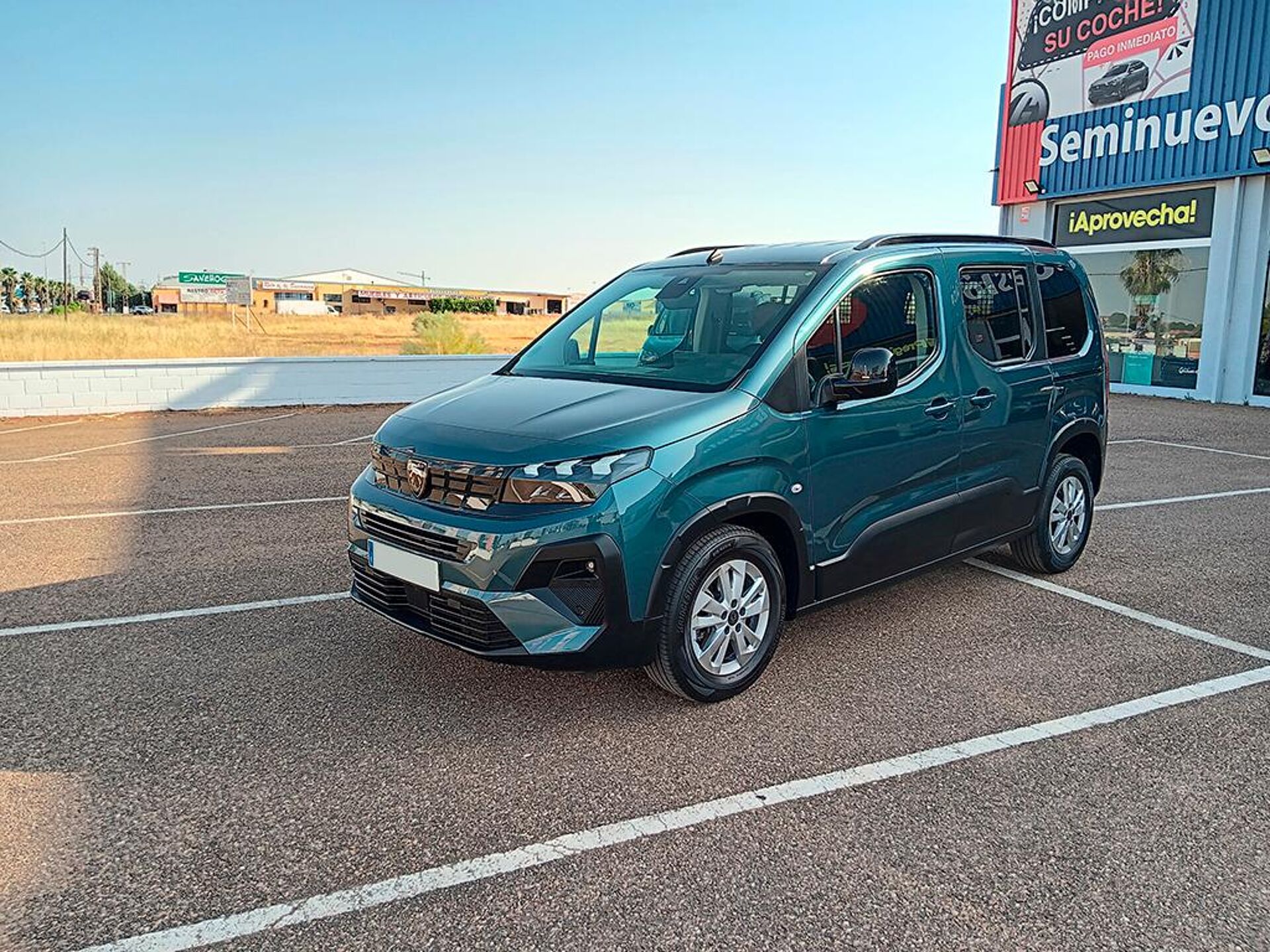 Imagen de PEUGEOT Rifter