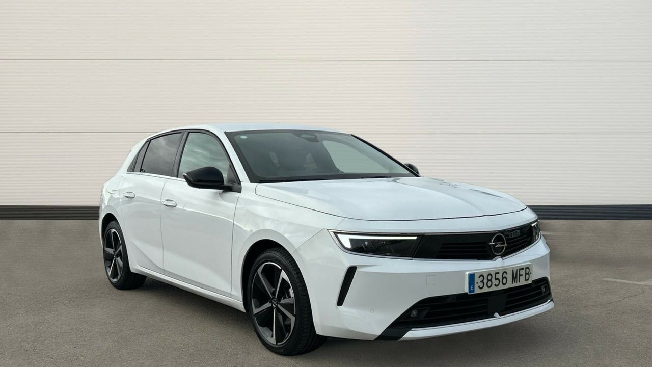 OPEL Astra (1.2T XHT 96KW ELEGANCE 130 5P) en Madrid