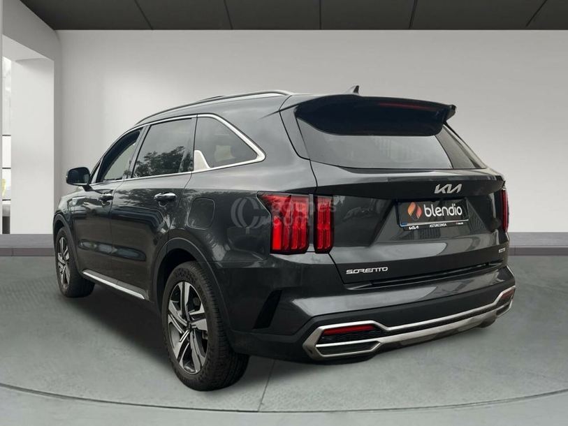 Foto del KIA Sorento 1.6 T-GDi PHEV Plus Edition 4x4