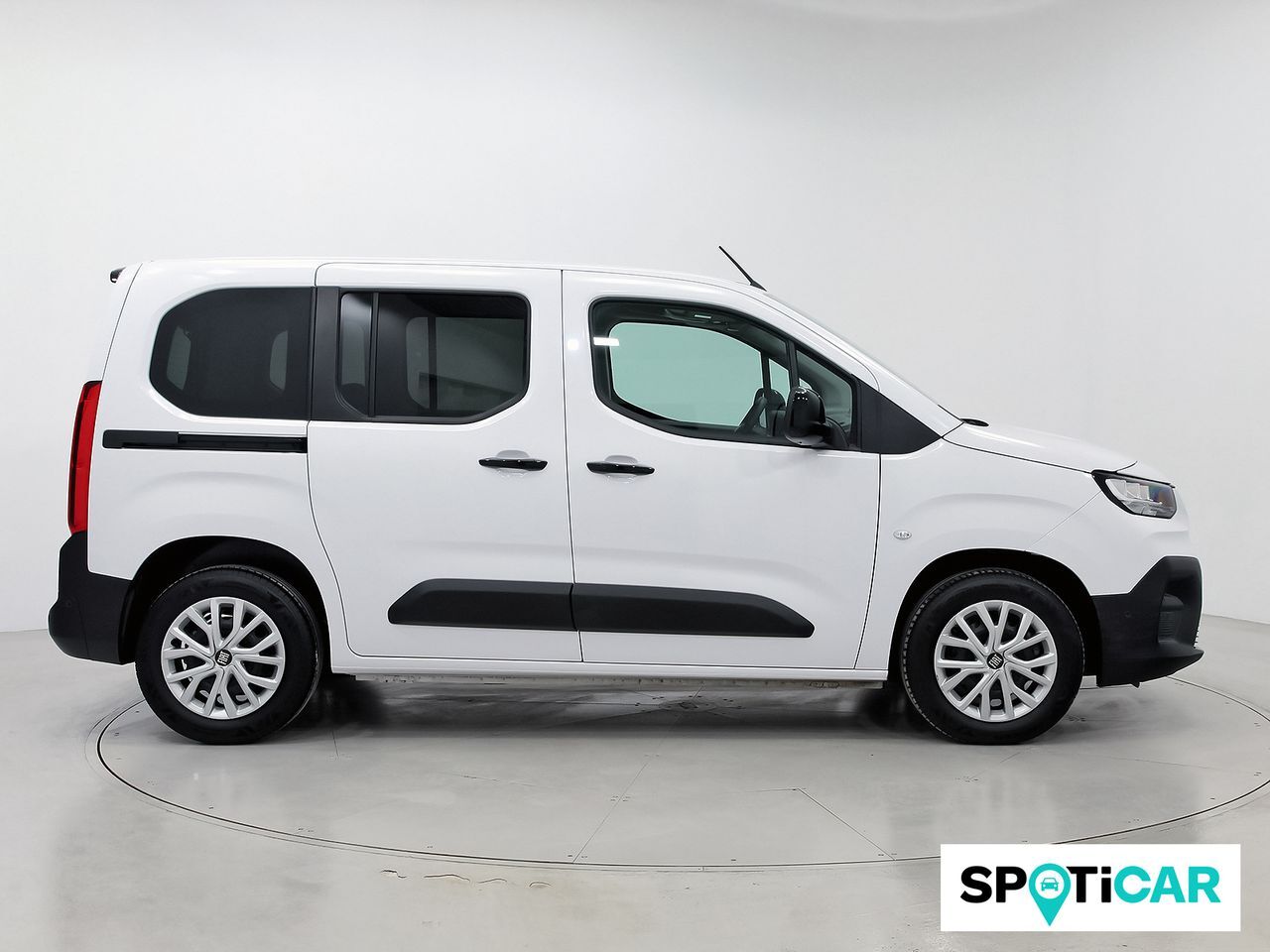 Foto del FIAT Dobló Combi 1.5BlueHDI L1 H1 Feel 100