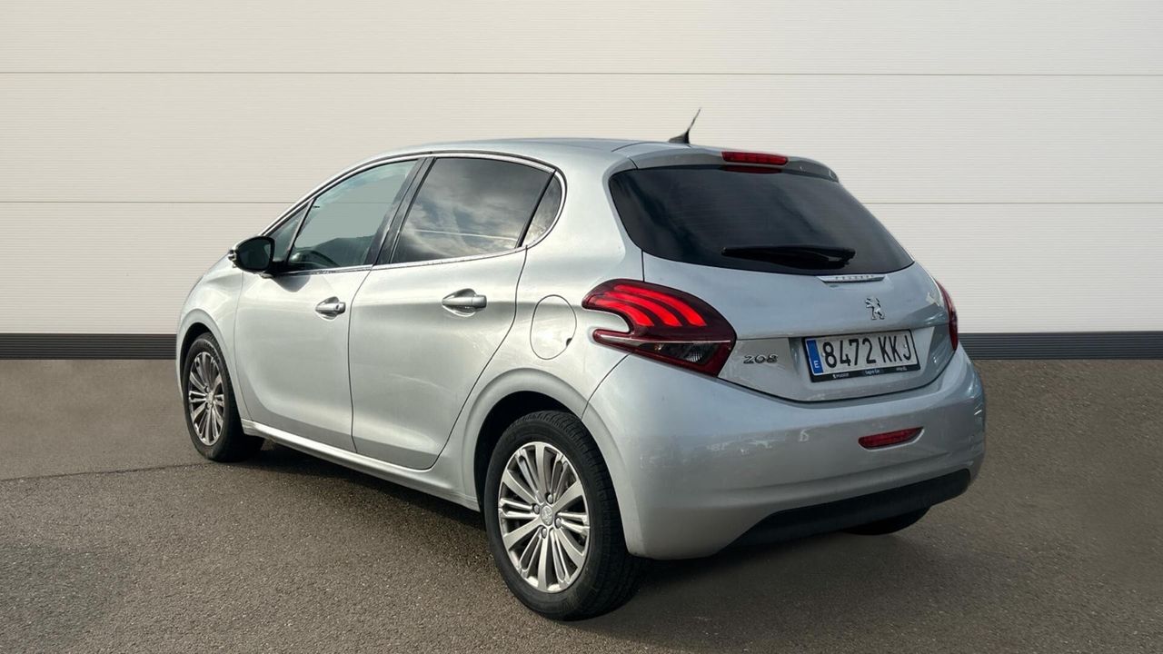 Foto del PEUGEOT 208 1.2 PureTech S&S Allure 110