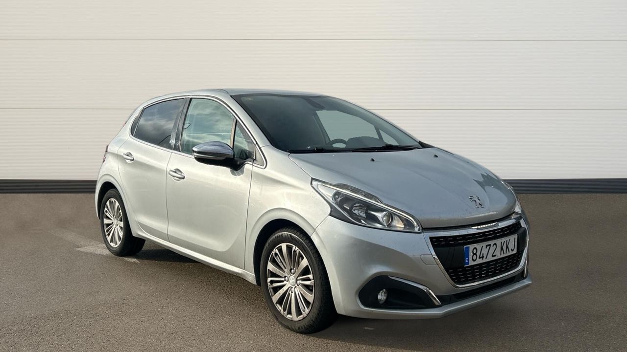 PEUGEOT 208 (1.2L PURETECH 81KW ALLURE 110 5P) en Madrid