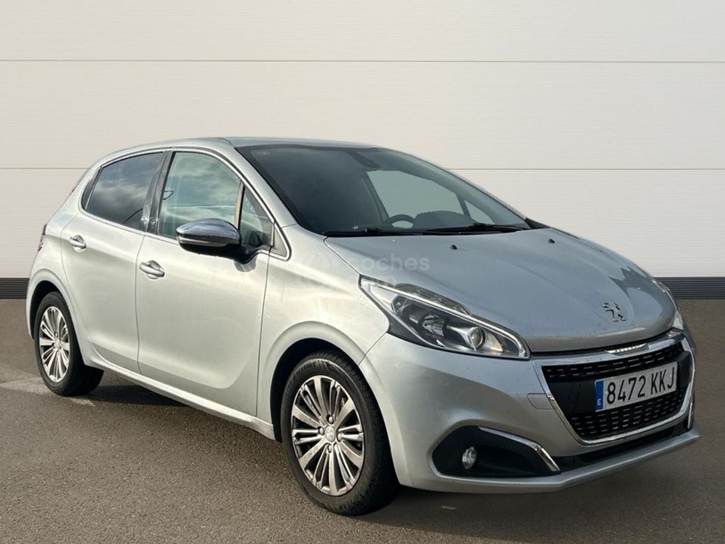 Foto del PEUGEOT 208 1.2 PureTech S&S Allure 110