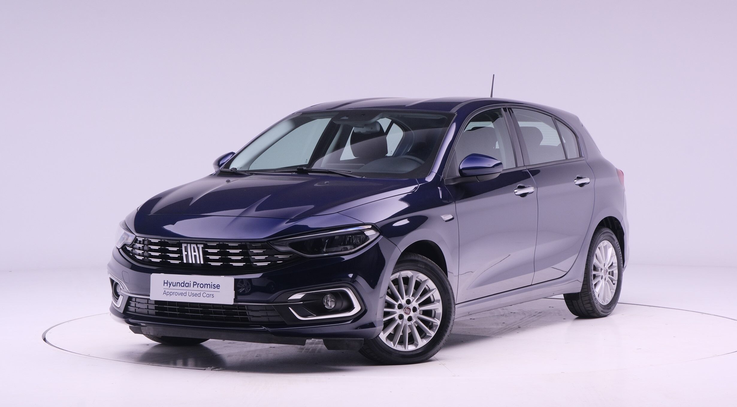 FIAT Tipo (BERLINA CON PORTON 1.6 MULTIJET LIFE 130 5P.) en Murcia