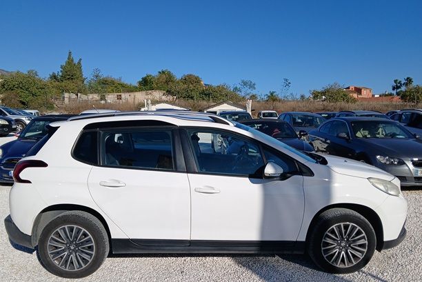 Foto del PEUGEOT 2008 1.6 BlueHDI Active 100