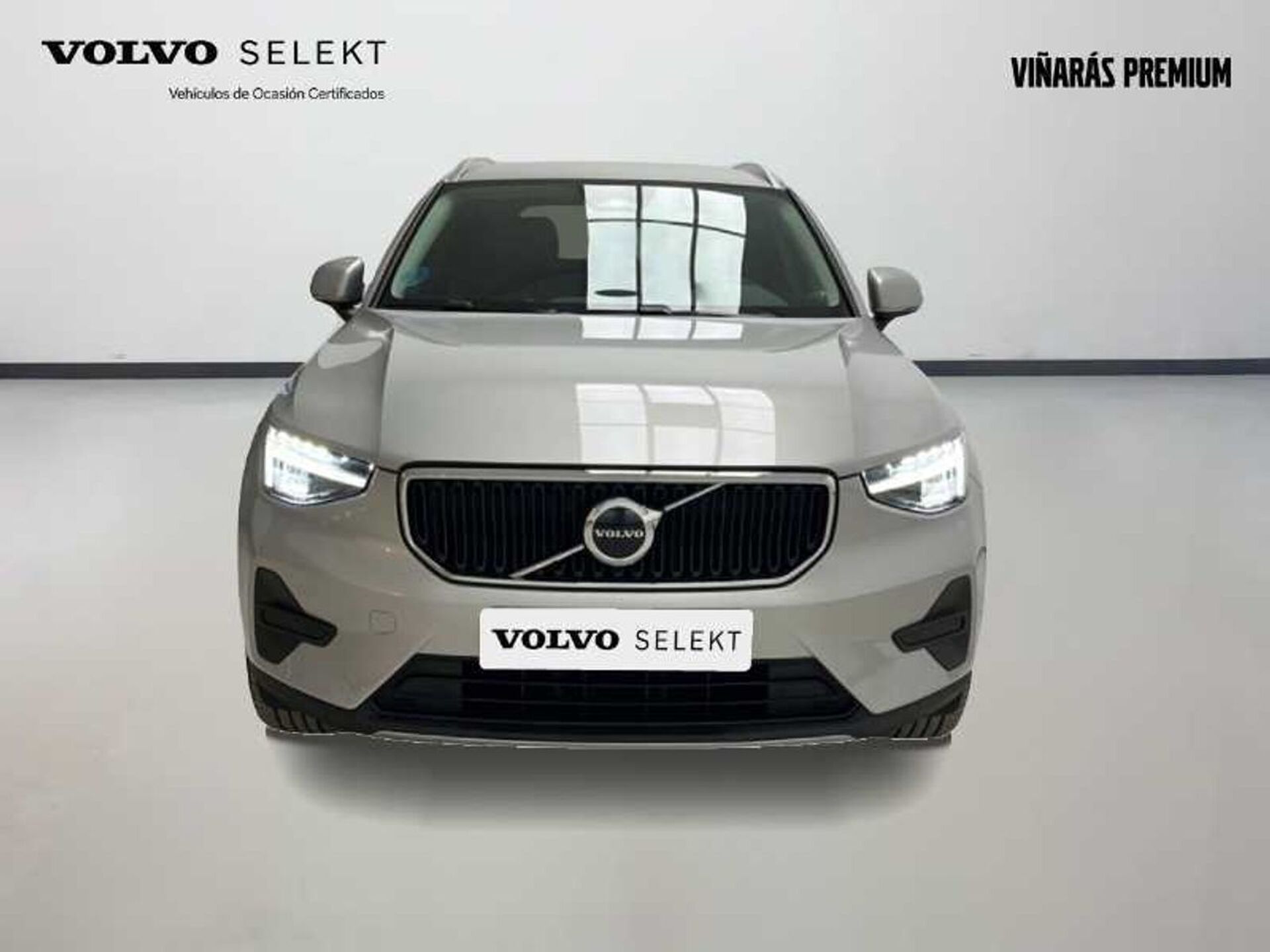 Imagen 3 de VOLVO XC40