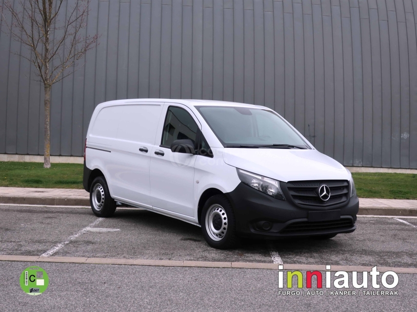 Foto del MERCEDES Vito Furgón 114CDI Larga
