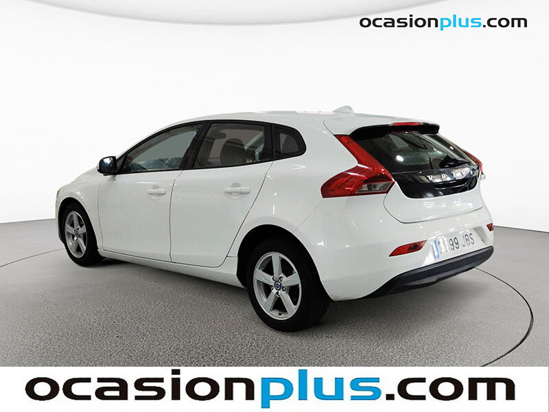 Foto del VOLVO V40 D2 Kinetic Aut. 115