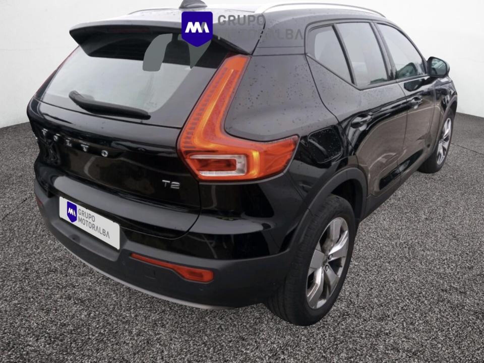 Imagen 2 de VOLVO XC40