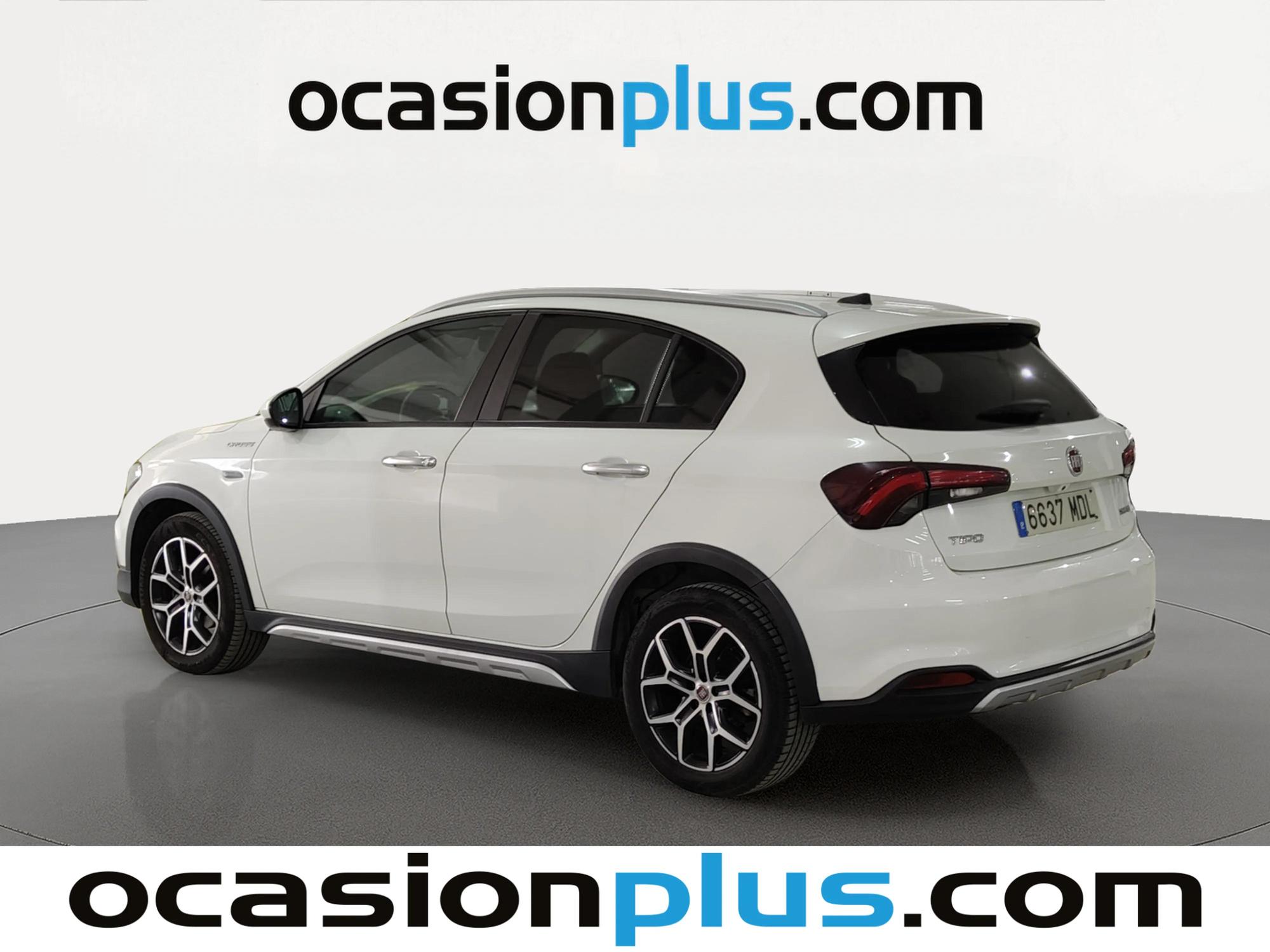 Foto del FIAT Tipo 1.5 Hybrid Cross DCT