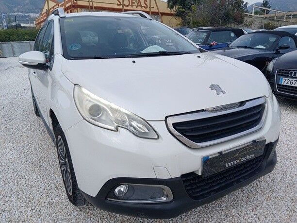 Foto del PEUGEOT 2008 1.2 PureTech Access 82