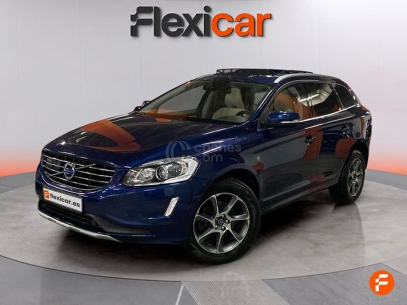 Foto del VOLVO XC60 D4 Momentum Aut. 181