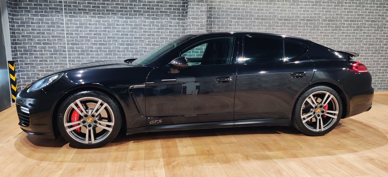 Foto del PORSCHE Panamera GTS Aut.