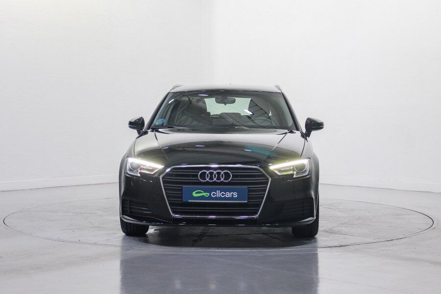 Foto del AUDI A3 Sportback 30 g-tron Design S tronic 96kW