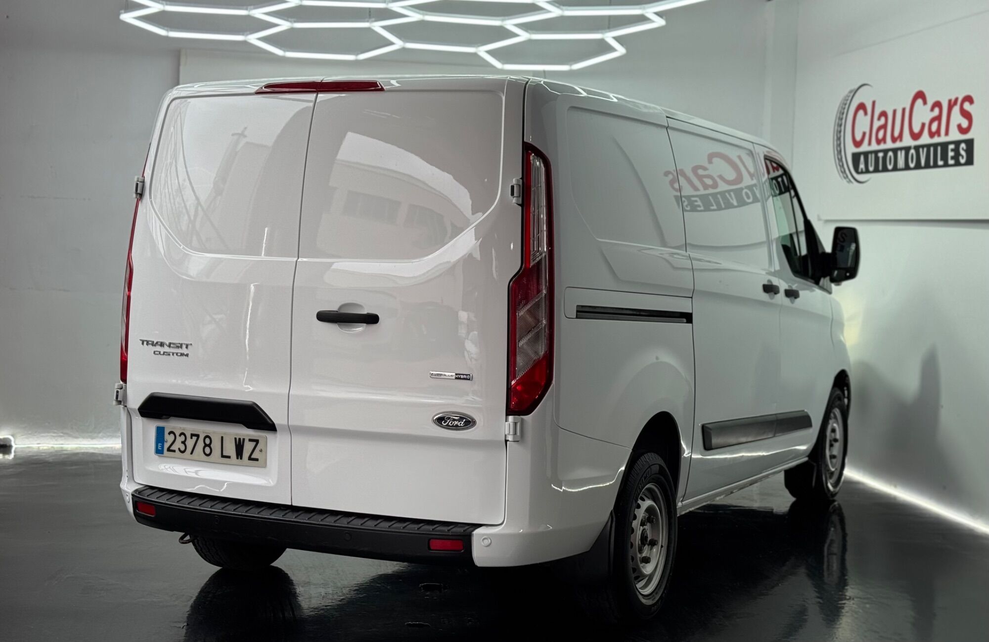 Foto del FORD Transit Custom FT 280 L1 Van Limited EcoBlue Hybrid 130