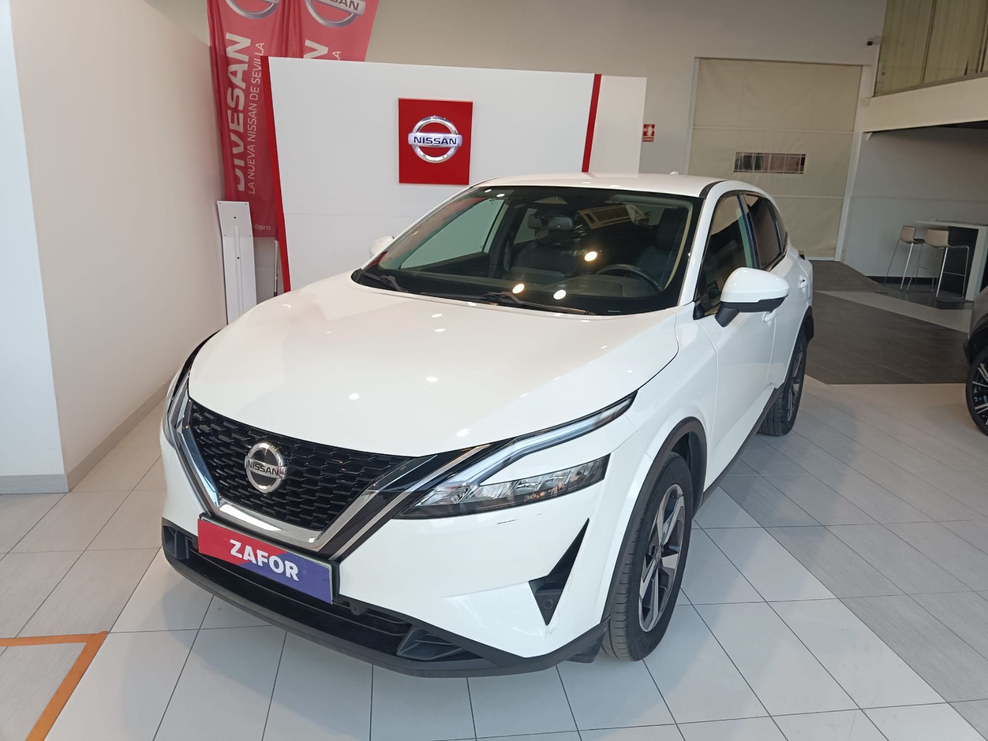 NISSAN Qashqai (1.3 DIG-T N-Connecta 4x2 103kW) en Sevilla