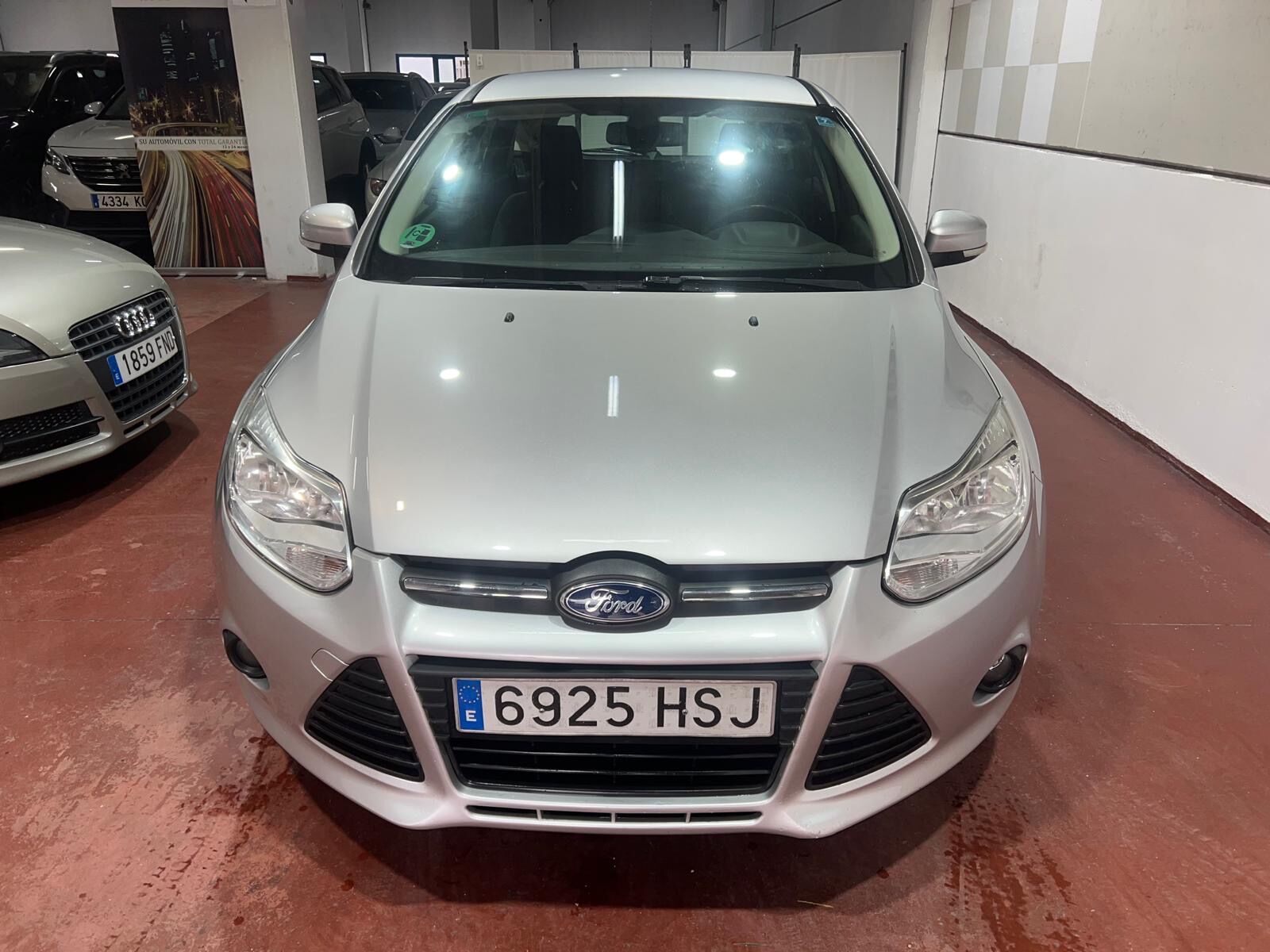FORD Focus (1.6 TI-VCT Trend PS 125) en Madrid