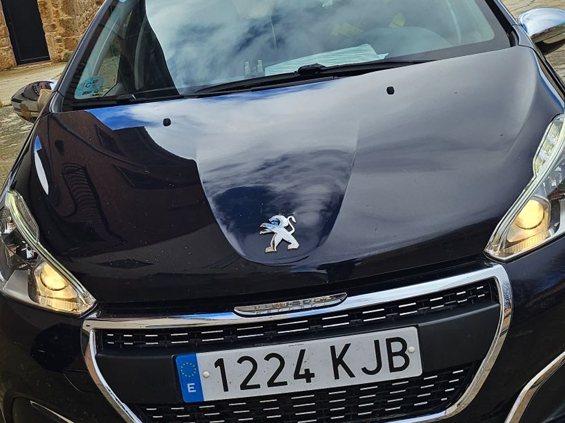 Imagen de PEUGEOT 208