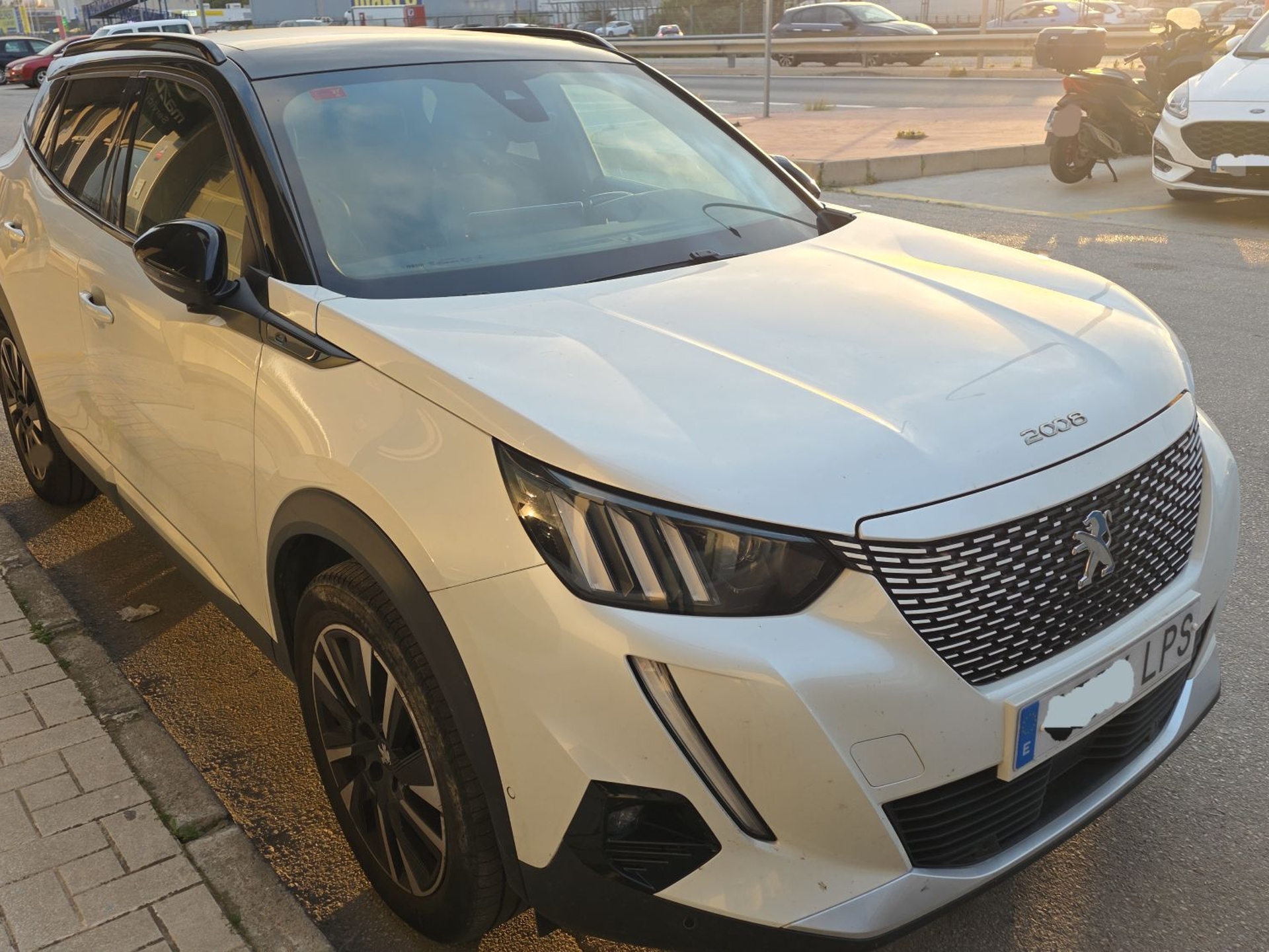 Imagen de PEUGEOT 2008