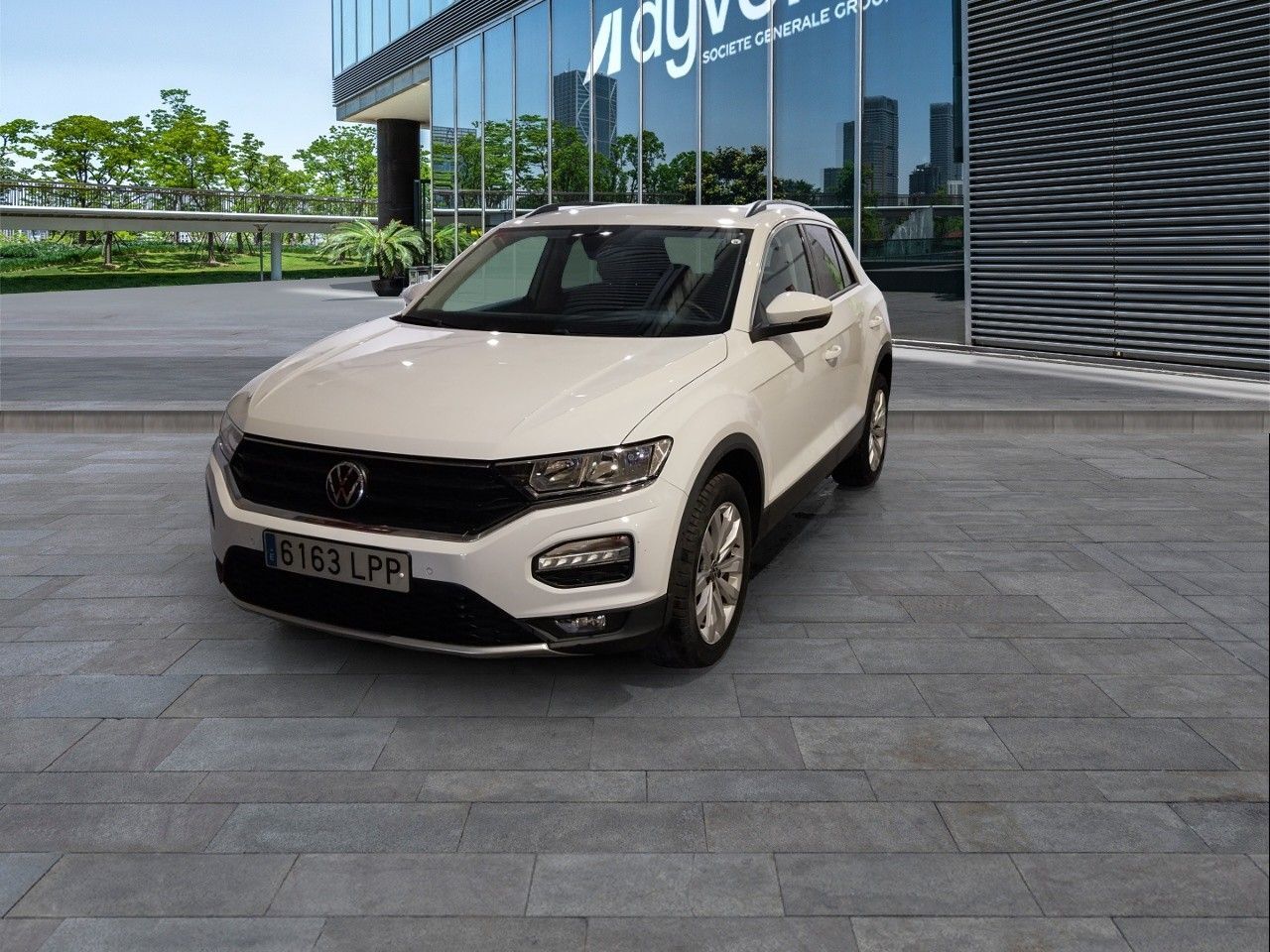 VOLKSWAGEN T-Roc (Advance 1.5 TSI 110 kW (150 CV) DSG) en Madrid