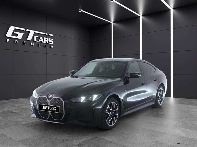 Foto del BMW i4 eDrive40