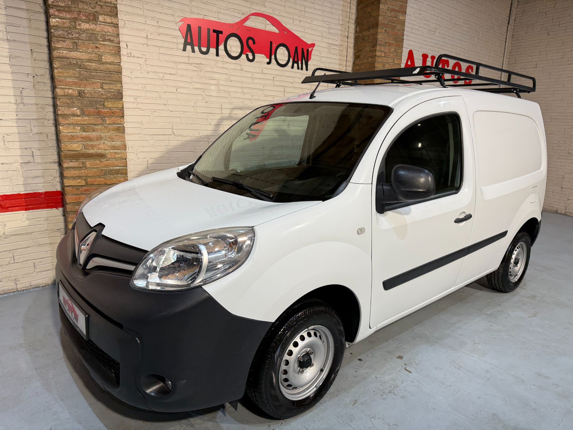 RENAULT Kangoo (Fg. 1.5dCi Profesional 55kW) en Barcelona