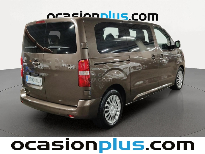 Foto del TOYOTA Proace Verso Shuttle Medio 2.0D 9pl. Active+ 1PL Aut. 180