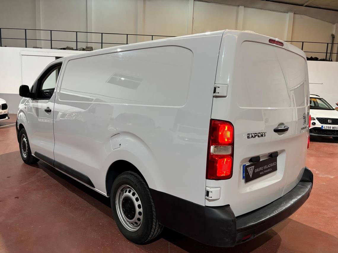 Foto del PEUGEOT Expert Fg. Standard 1.5BlueHDi S&S Pro 100